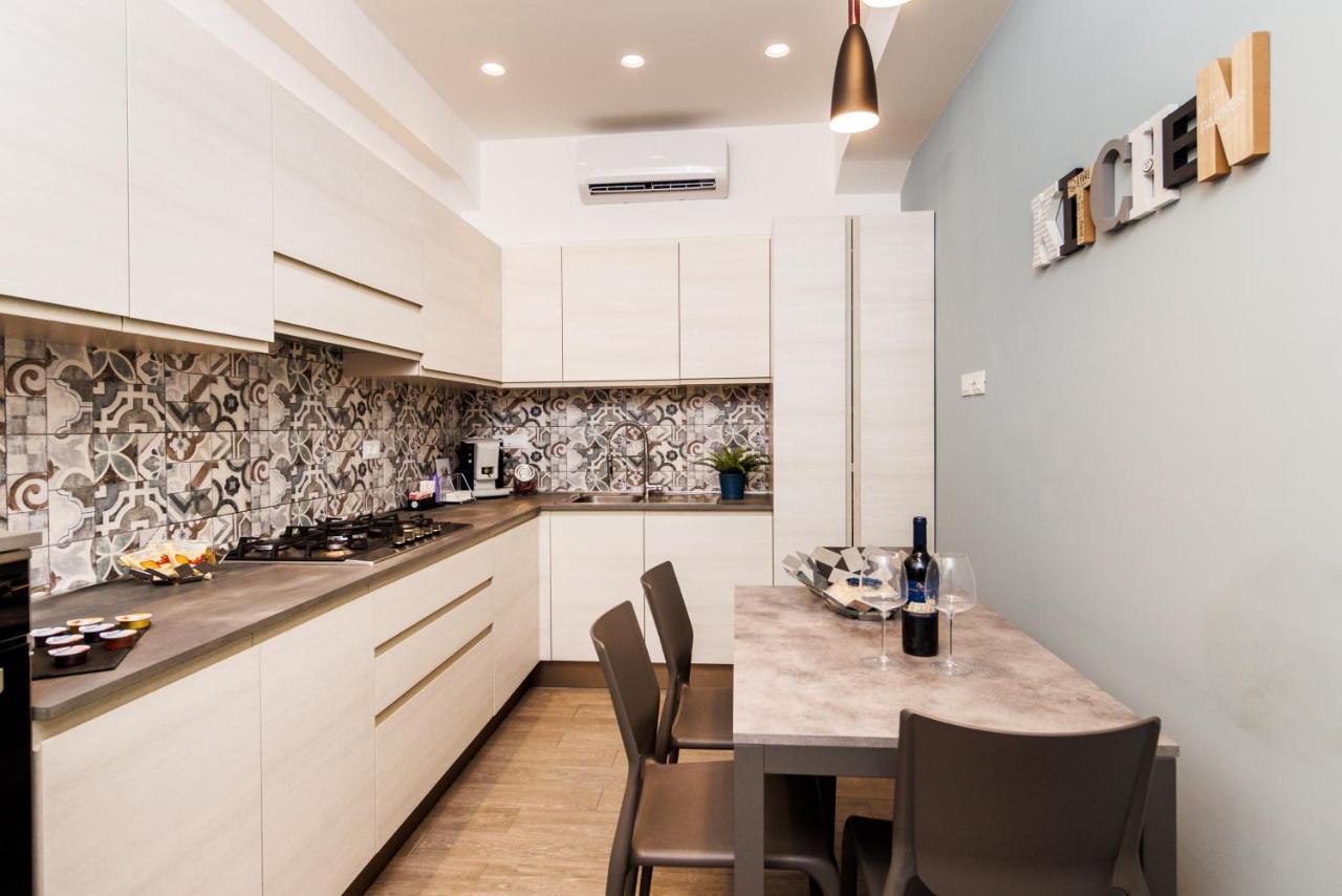 Blue Apartment Messina Ngoại thất bức ảnh